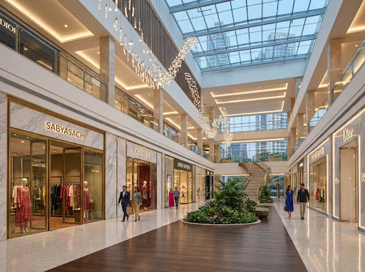 High Street & Retail